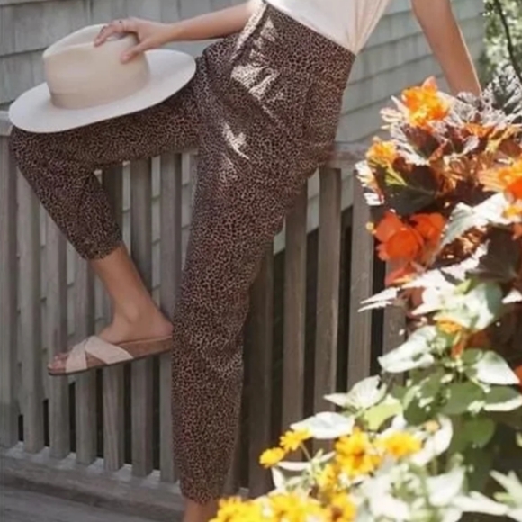 Anthropologie Pants - Anthropologie Kalea Corduroy  Jogger Trouser Pants Size M Cheetah Brown Black